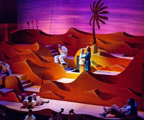 Cast of Ormindo onstage performing in a dessert scene