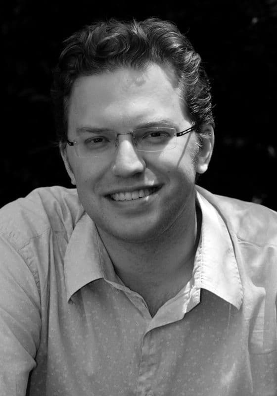 Benjamin Bayl conductor and harpsichordist